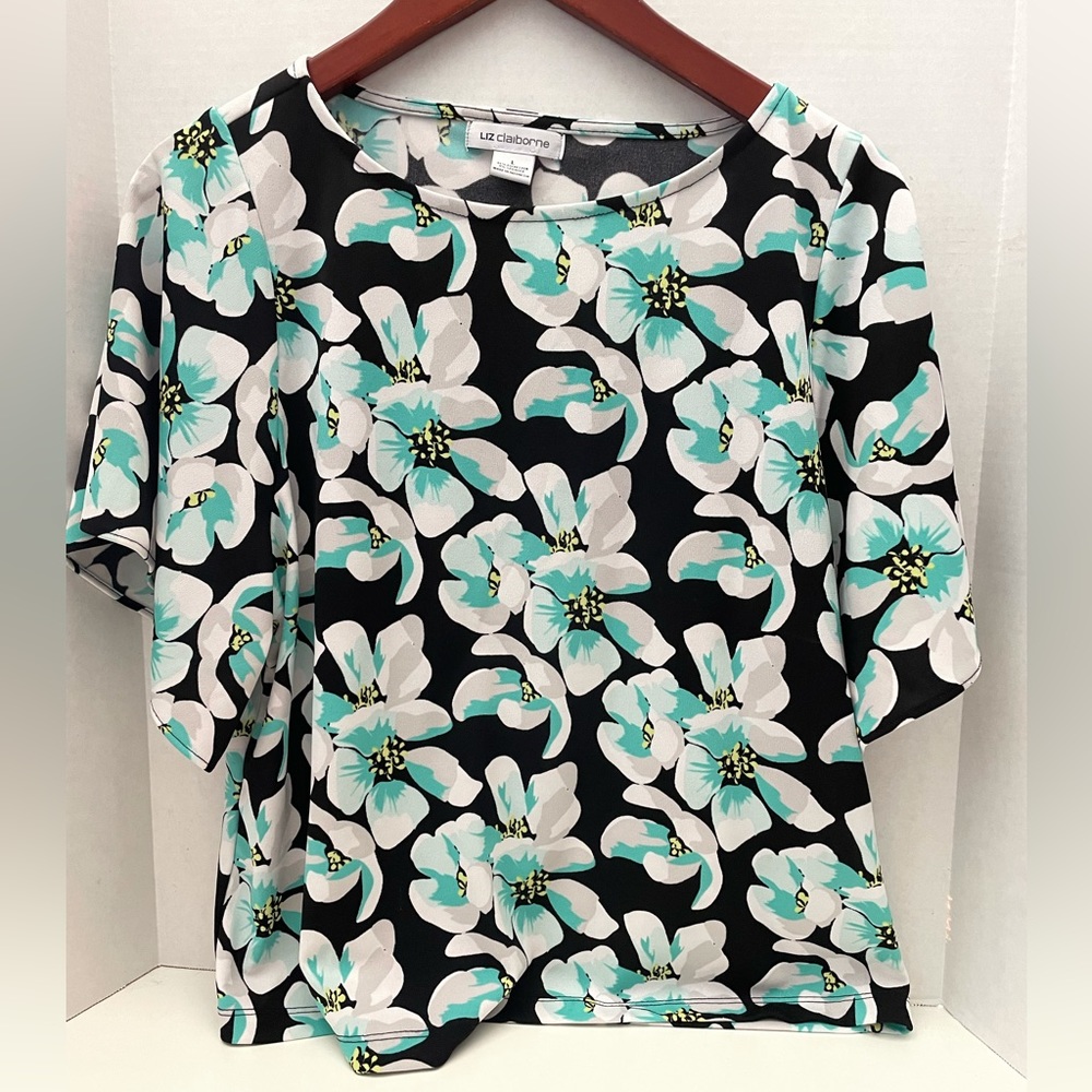 Liz Claiborne Floral Top, Size L, EUC.